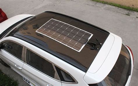 Accédez à l’électricité n’importe où grâce à ce panneau solaire à .